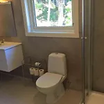 Lodger Hagestadhytteutleie Eikheim *