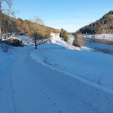 Hagestadhytteutleie Eikheim * Birkeland